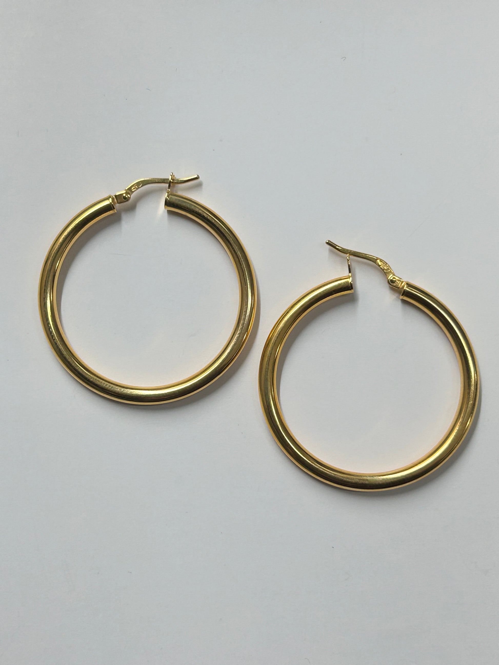 Boucle d'oreille créole