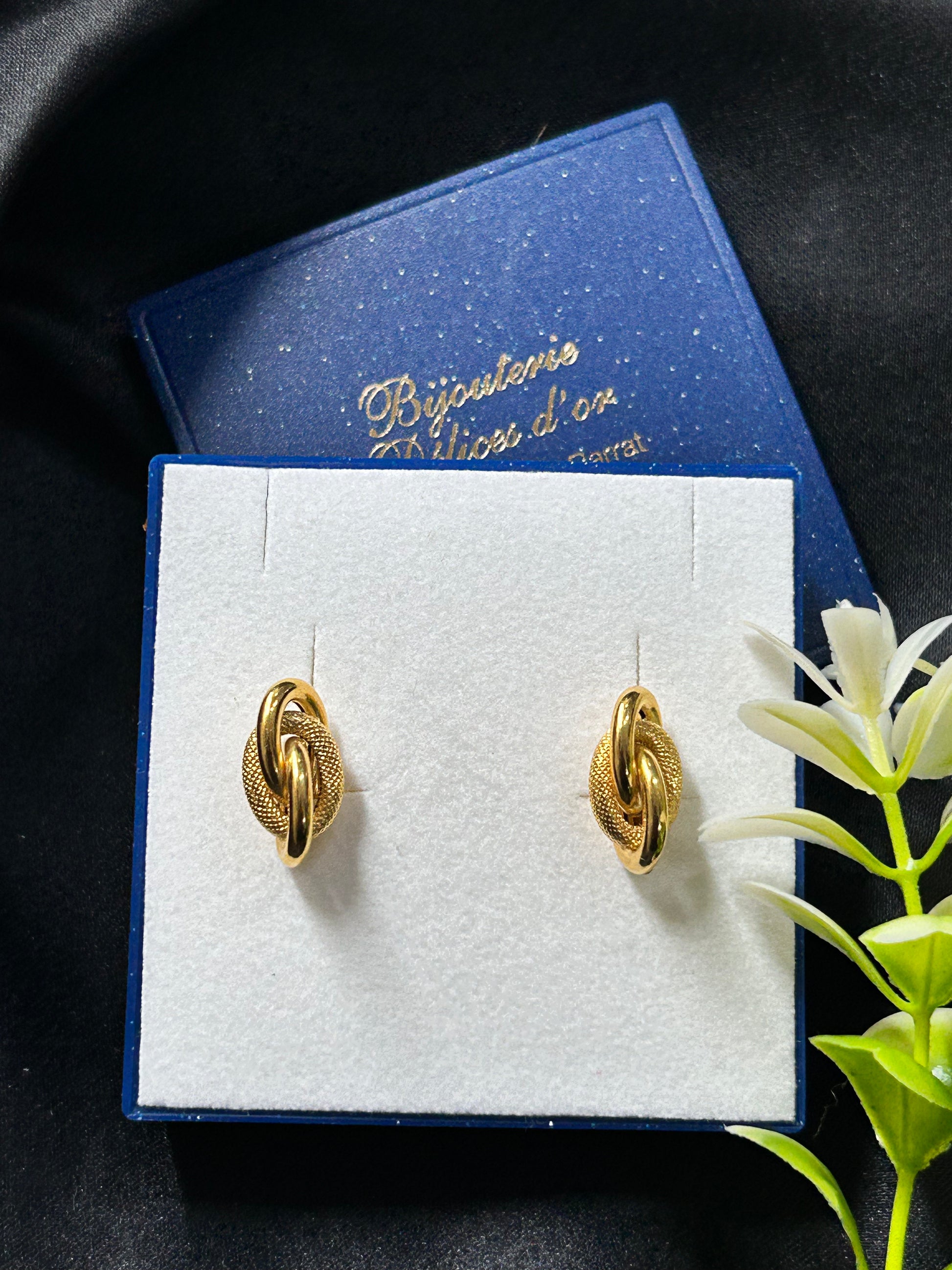 Boucle d'oreille forçat 3
