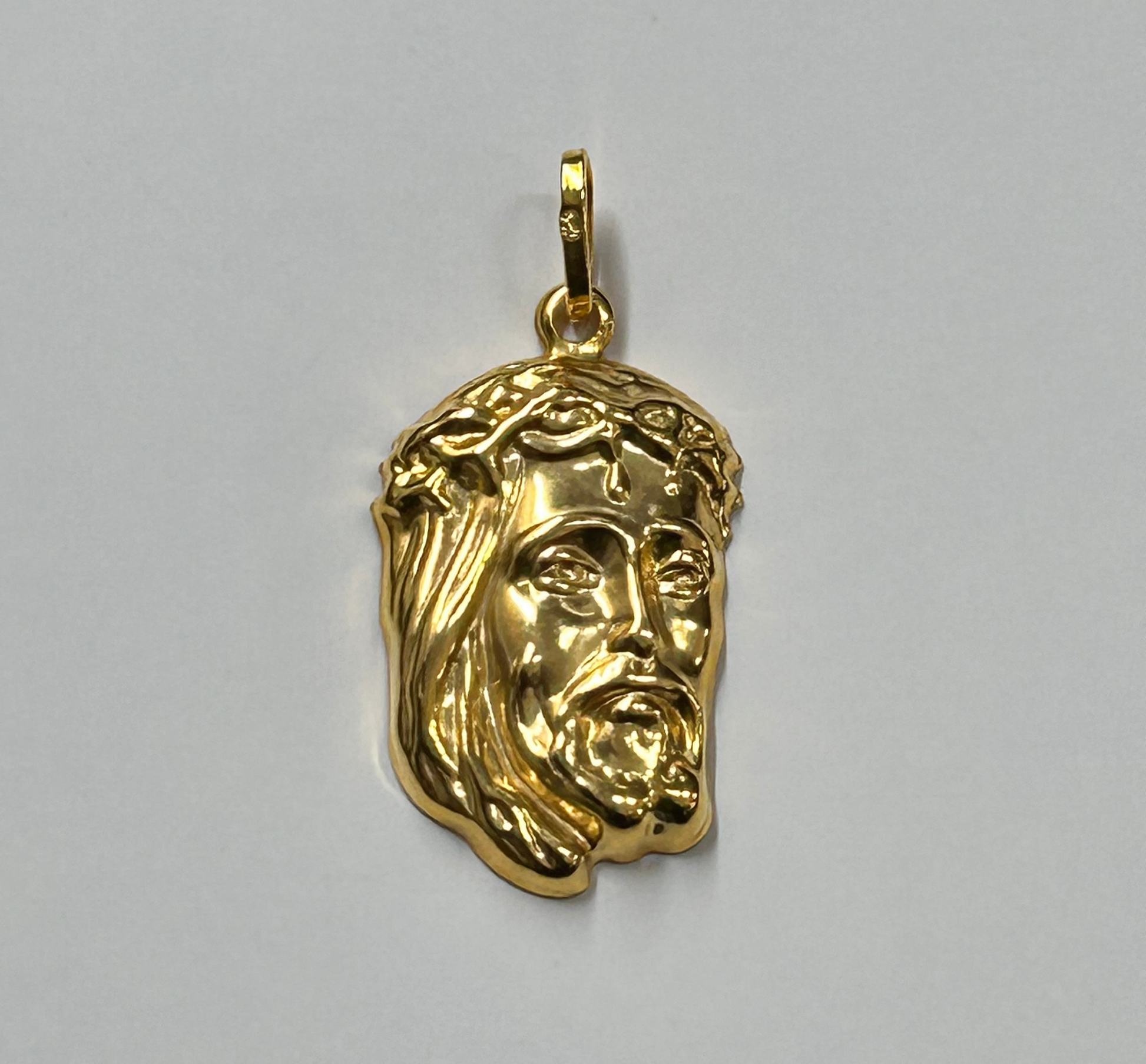 Pendentif Christ