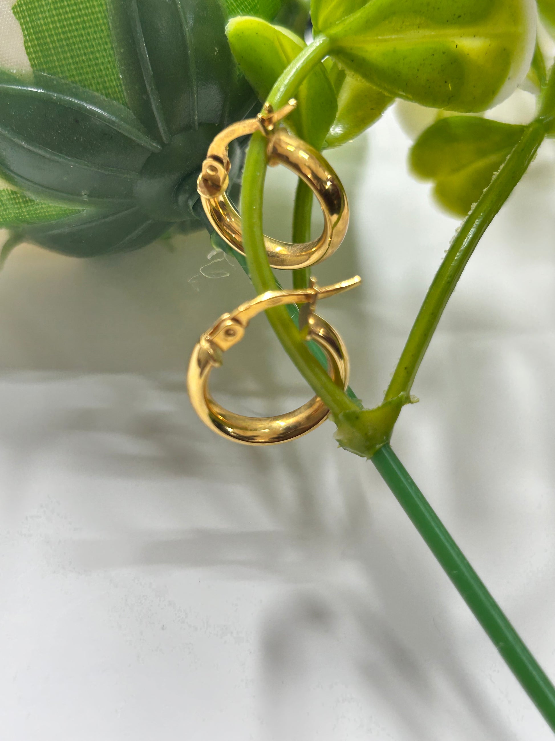 Boucle d'oreille créole ronde