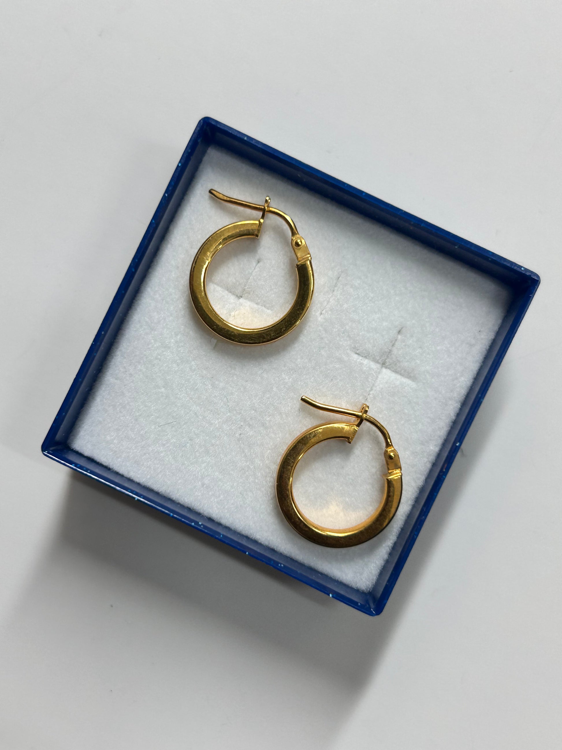 Boucle d'oreille créole