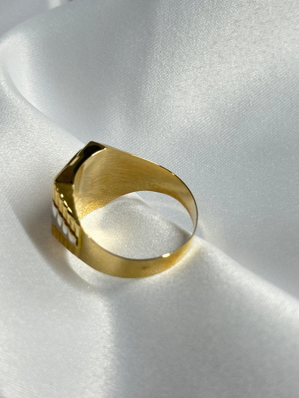 Chevalière carrée double or / 5,84g