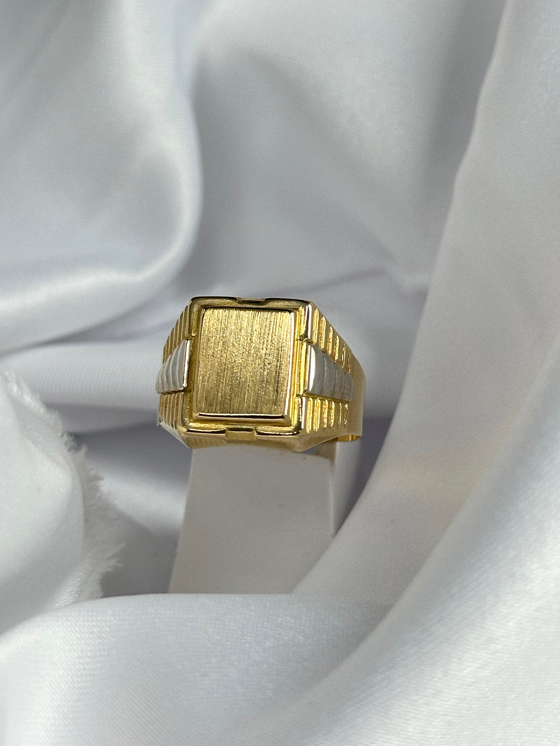 Chevalière carrée double or / 5,84g