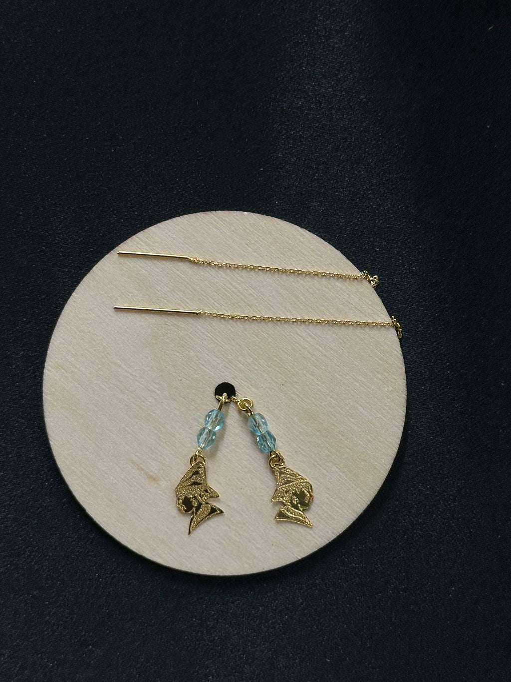 Pendante Cayennaise à grenat / Longueur : 12 cm